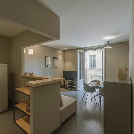 Palazzo Torrearsa - Pieno Centro * تراباني